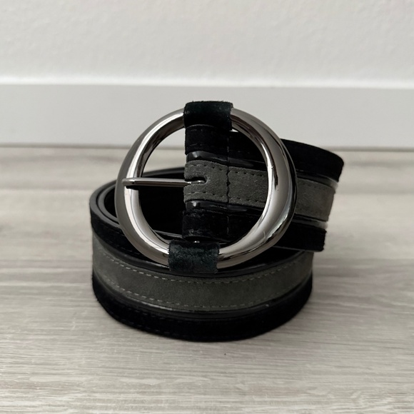 White House Black Market Accessories - White House Black Market Women’s Black & Gray Suede Wide Belt Size Large